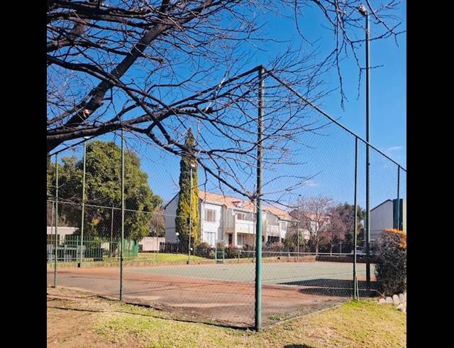 2 BEDROOM APARTMENT FOR SALE IN EDEN GLEN